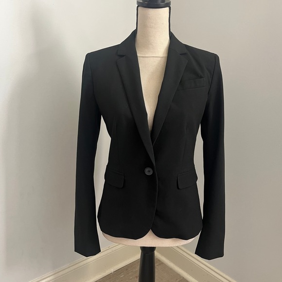 Ann Taylor Jackets & Blazers - Ann Taylor Black Tailored Blazer Size 0 Single Button Office Workwear Classic